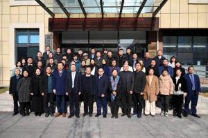 洛陽市僑商聯合會換屆 邝遠平連任會長